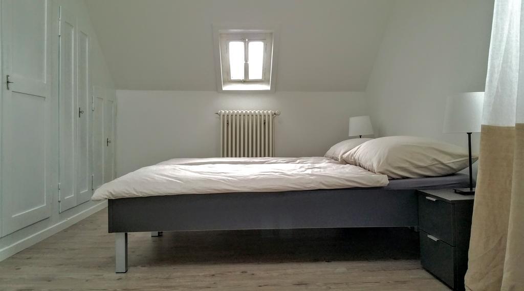 Rooms-Zimmer Neuhausen Am Rheinfall Exterior foto